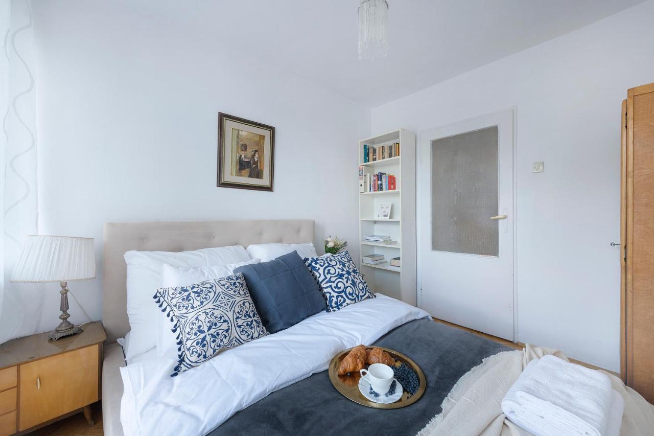 ורשה P&O Service Apartments Belwederska מראה חיצוני תמונה